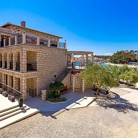 Arbia Hotell Rab Town