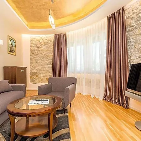 Arbia Otel Rab Town